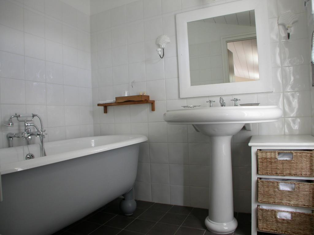 Hotel Les Bois Flottais Le Bois-Plage-en-Ré Pokój zdjęcie